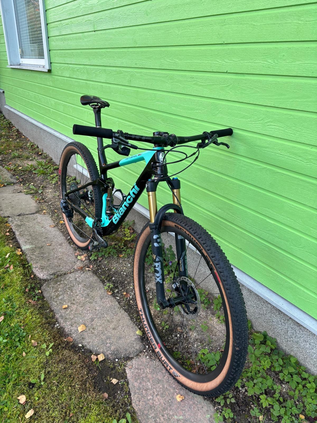 Bianchi Methanol CV FS maastikuratas