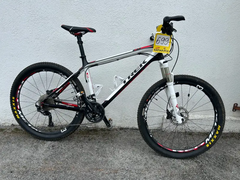 Trek Elite maastikuratas